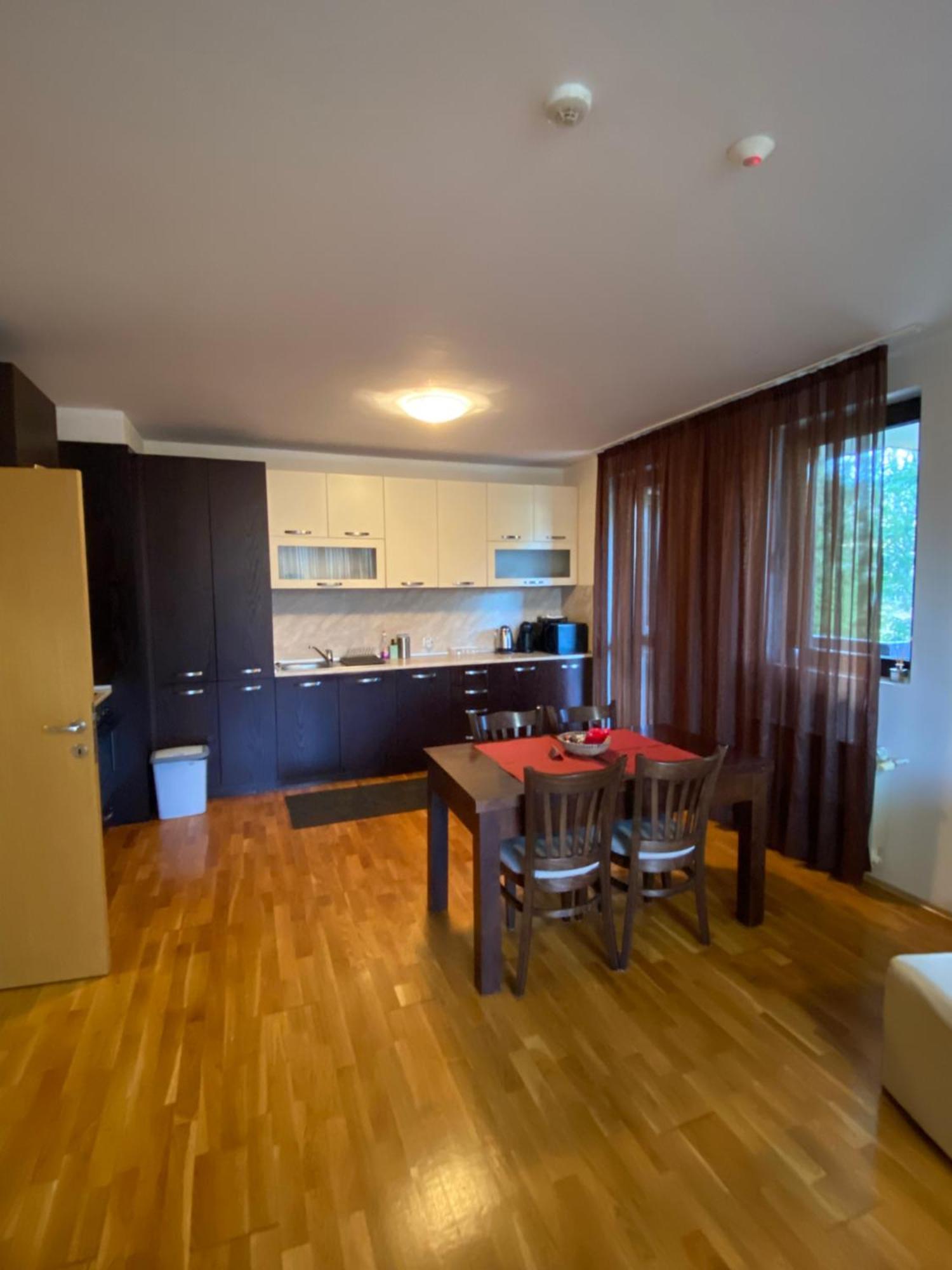 K'S Place Apartment Pravets Golf Resort Экстерьер фото